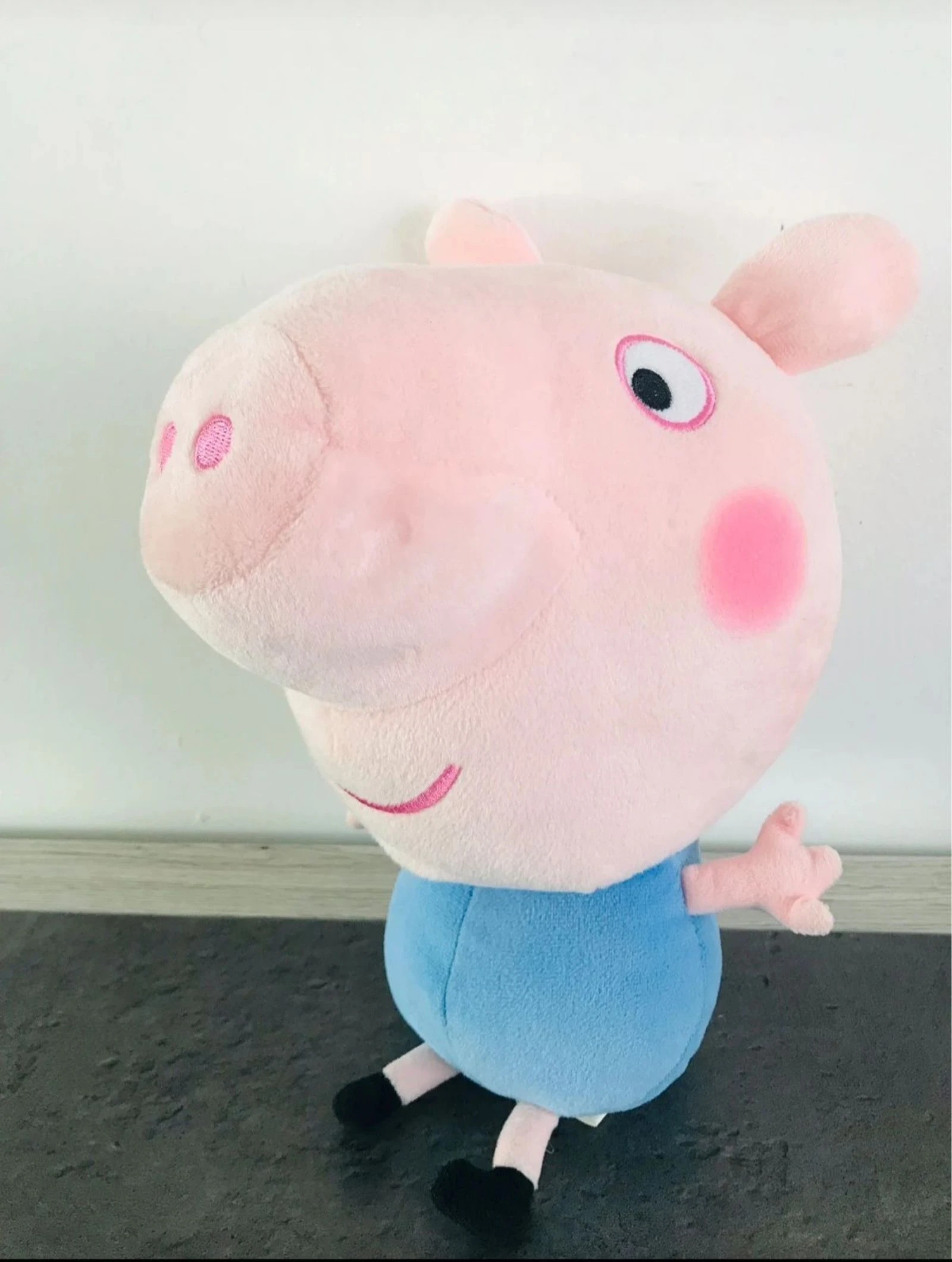 💙💖Gran Peluche de George Pig (Peppa Pig) - 33 cm - NUEVO💙💖 – photo 3
